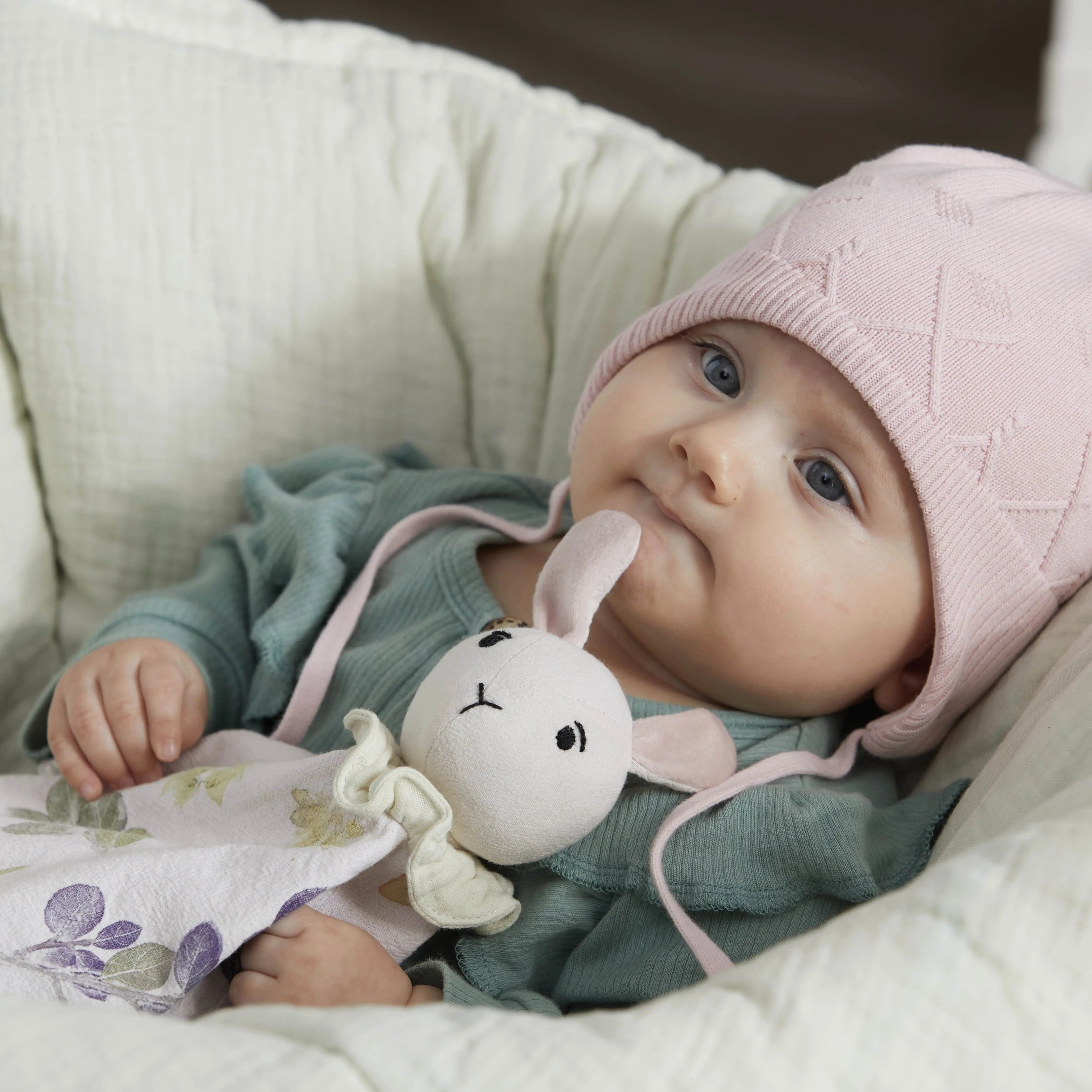 Asweets Liaolan Rabbit Comforter product_type asweets-cultural.myshopify.com Asweets Liaolan Rabbit Comforter product_type asweets-cultural.myshopify.com