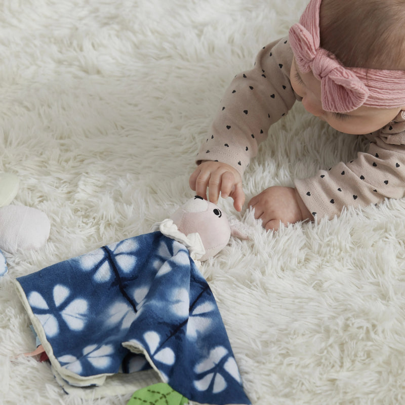 Asweets Liaolan Bear Comforter product_type asweets-cultural.myshopify.com Asweets Liaolan Bear Comforter product_type asweets-cultural.myshopify.com